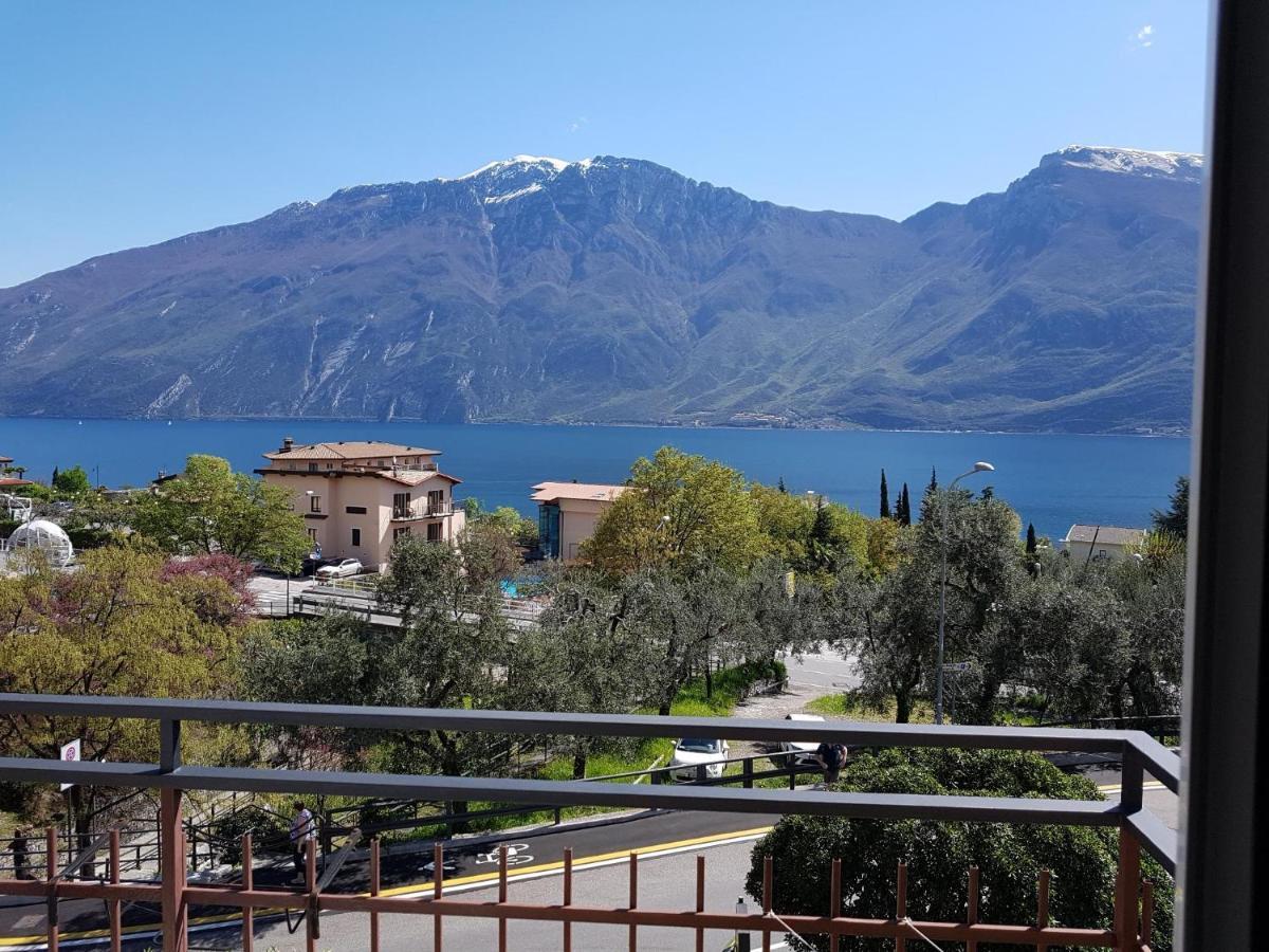 Hotel Villa Grazia Limone sul Garda Exterior photo