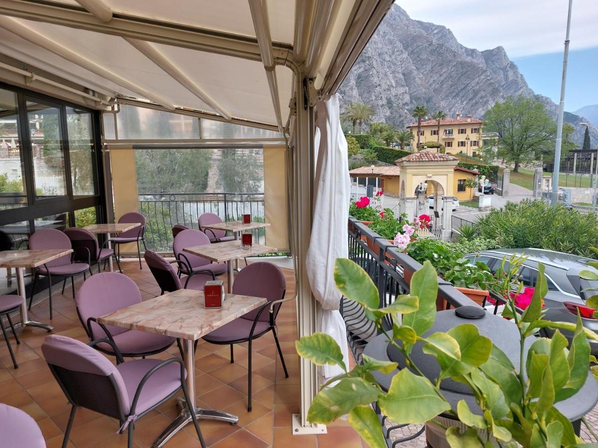 Hotel Villa Grazia Limone sul Garda Exterior photo